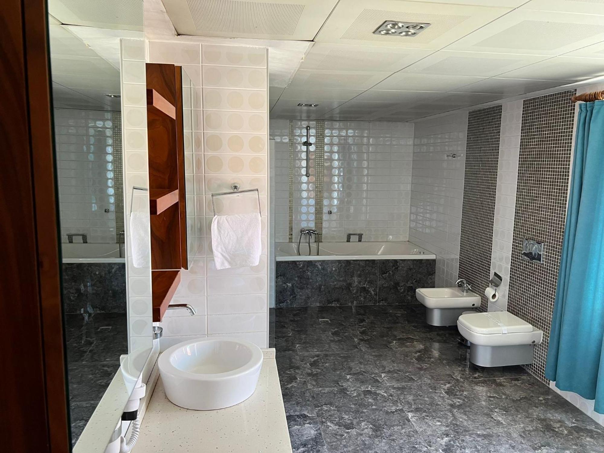 Ferah Suites Hotel Трабзон Экстерьер фото